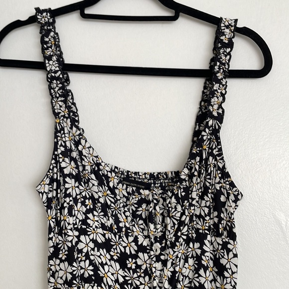 Floral daisy romper - Picture 2 of 5